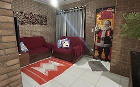 Casa agradável em um condomínio na barra do sana.